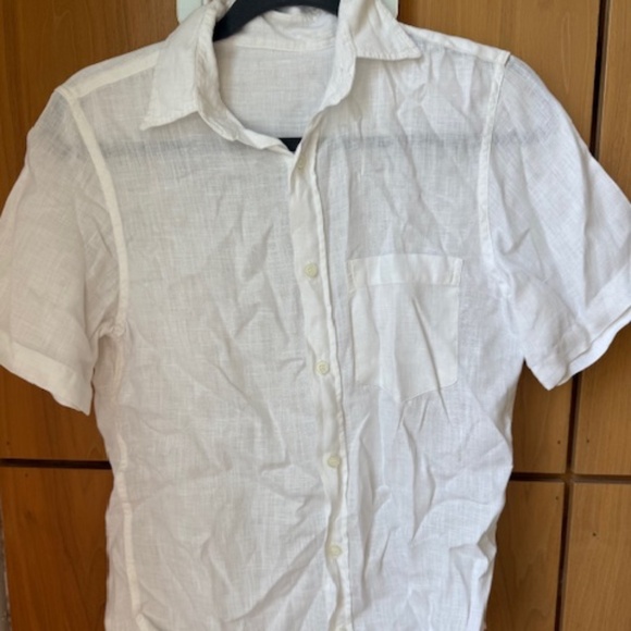 Pre-loved Men's White Linen Short Sleeve Button Up Shirt - Size XS/S - Picture 2 of 4